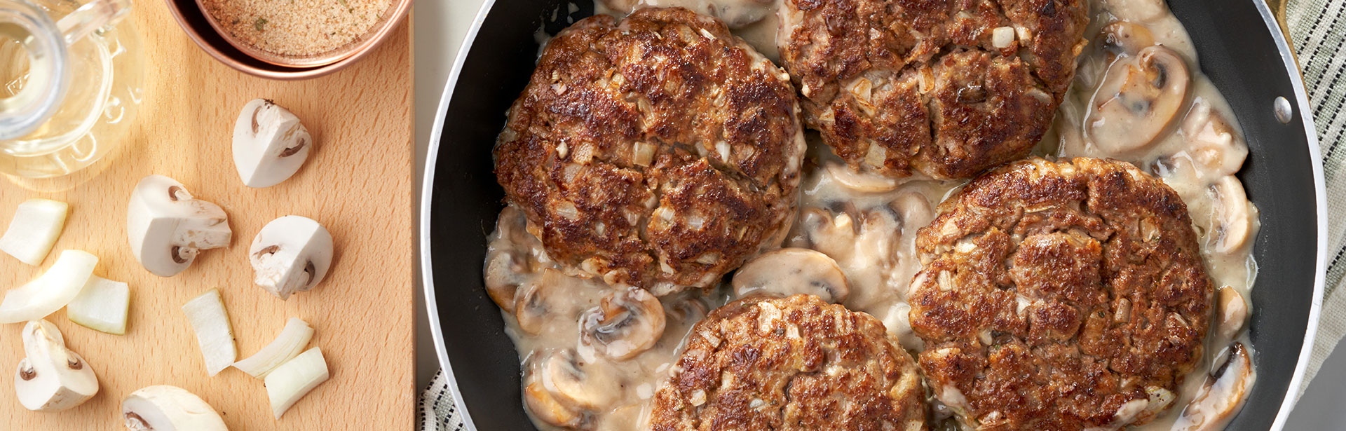 Juicy Mushroom Burgers Campbell's Stretchable Recipes [Dev]